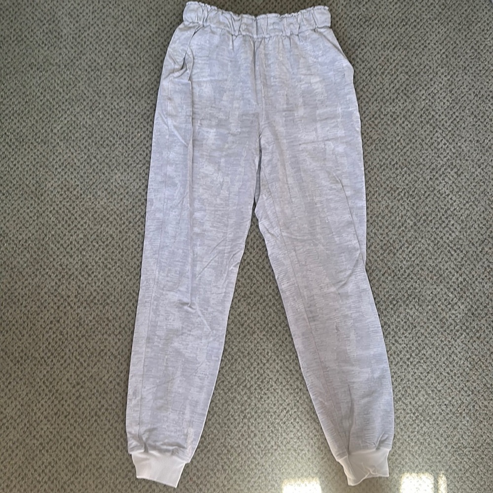Lululemon Joggers!
